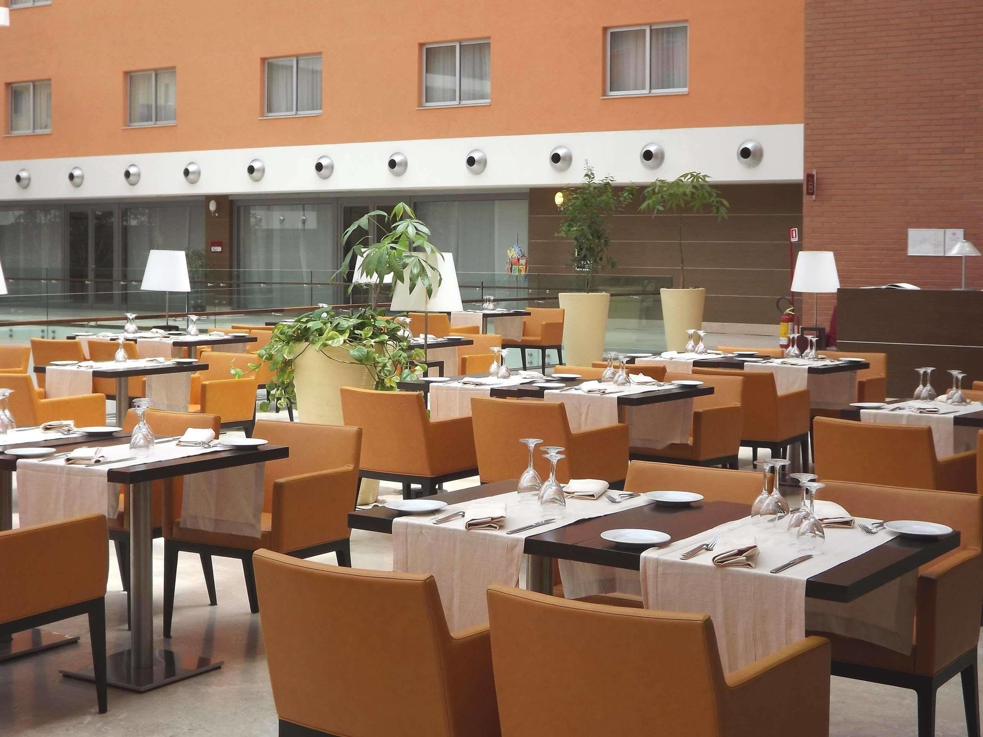 Plaza 4* Caserta